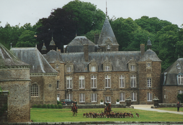 Fuchsjagdmeute, Chteau de la Bourbansais, Bretagne, Frankreich