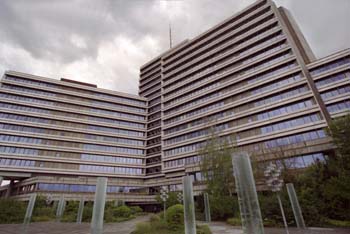 FR20050209BA001