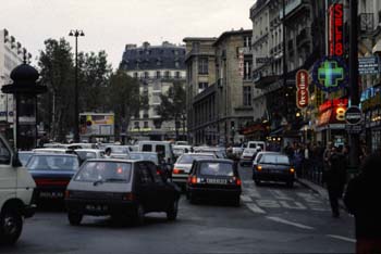 FR20050213_030_PARIS