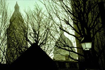 FR20050215_PARIS_001