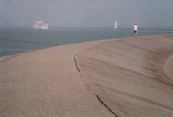 FR_20050220_014