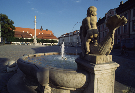 _FR_2004_0815_032