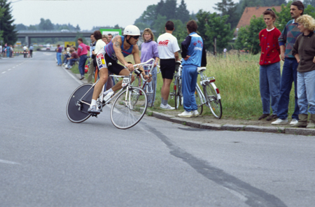 _FR_2004_0831_012